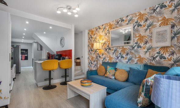 Resale - Villa - Guardamar del Segura - Urbanizaciones