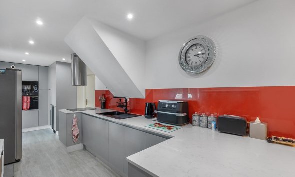 Resale - Villa - Guardamar del Segura - Urbanizaciones