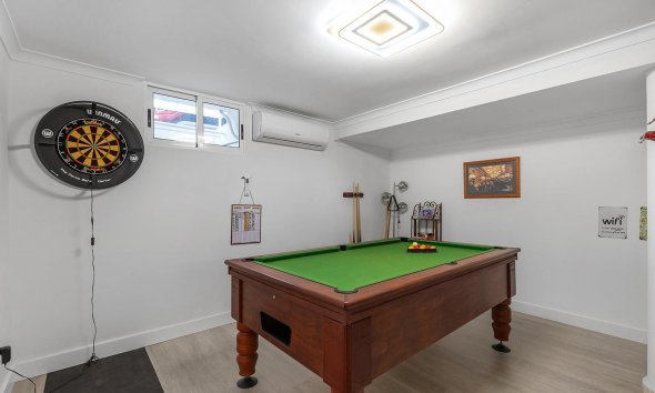 Resale - Villa - Guardamar del Segura - Urbanizaciones