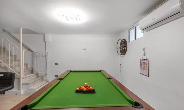 Resale - Villa - Guardamar del Segura - Urbanizaciones