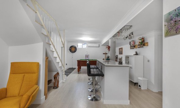 Resale - Villa - Guardamar del Segura - Urbanizaciones