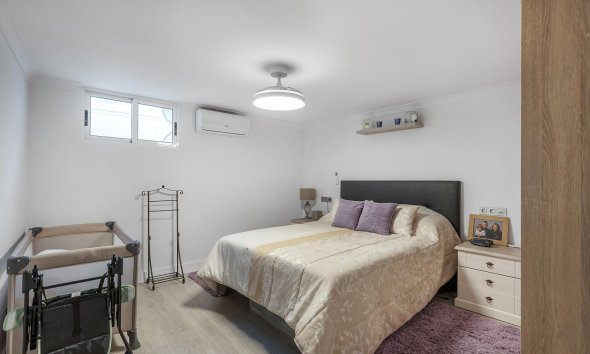 Resale - Villa - Guardamar del Segura - Urbanizaciones