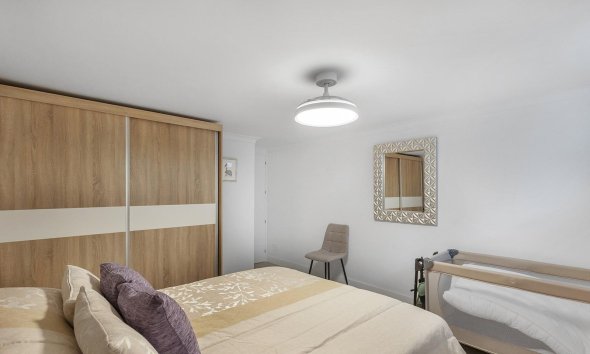 Resale - Villa - Guardamar del Segura - Urbanizaciones