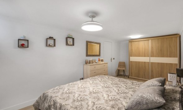 Resale - Villa - Guardamar del Segura - Urbanizaciones