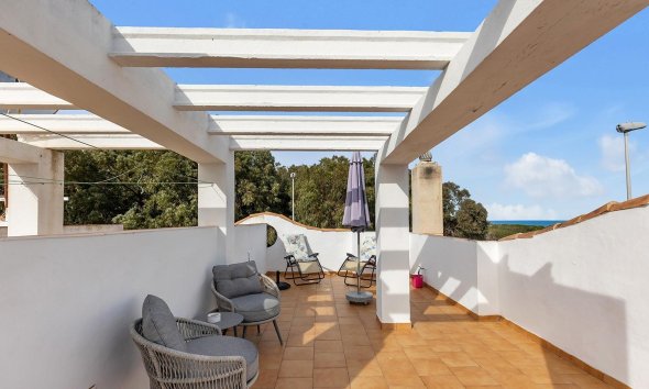 Resale - Villa - Guardamar del Segura - Urbanizaciones