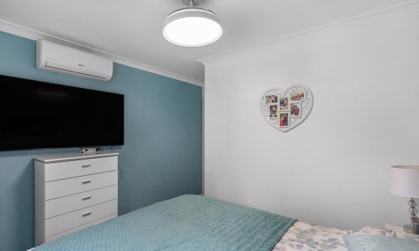 Resale - Villa - Guardamar del Segura - Urbanizaciones