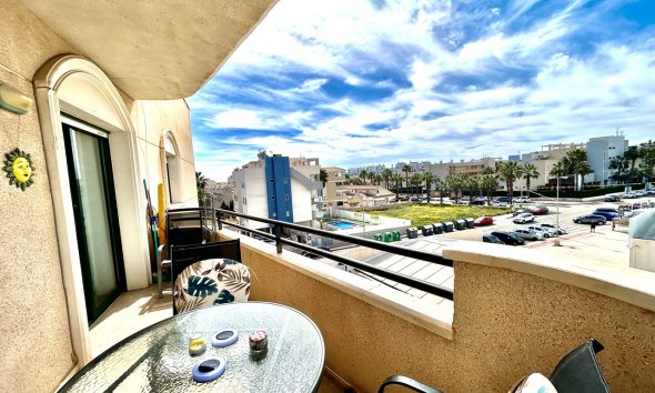 Resale - Apartment - Orihuela Costa - Cabo Roig