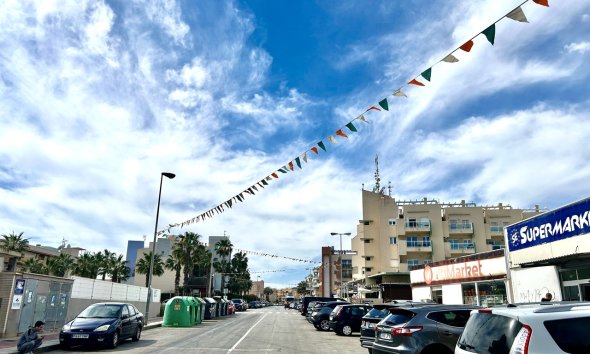 Resale - Apartment - Orihuela Costa - Cabo Roig