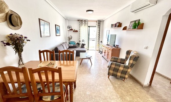 Resale - Apartment - Orihuela Costa - Cabo Roig
