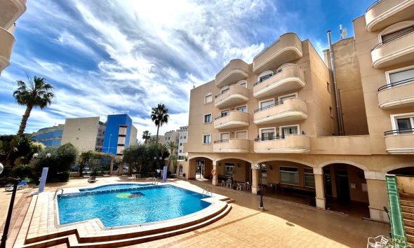Resale - Apartment - Orihuela Costa - Cabo Roig