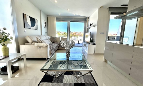 Resale - Villa - Orihuela Costa - Villamartin