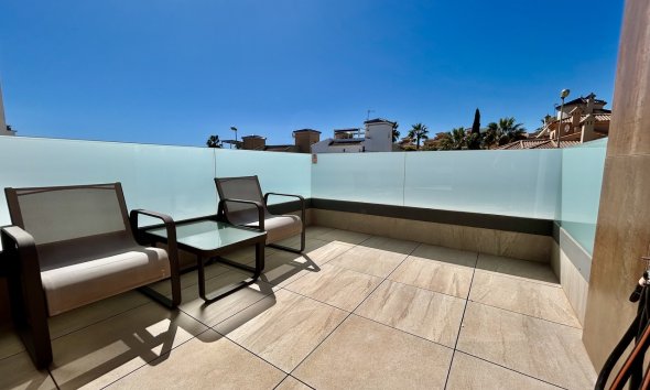 Resale - Villa - Orihuela Costa - Villamartin