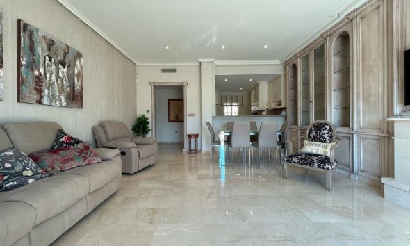 Resale - Apartment - Orihuela Costa - Aguamarina