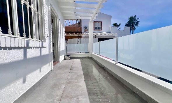 Resale - Villa - San Miguel de Salinas - Las filipinas