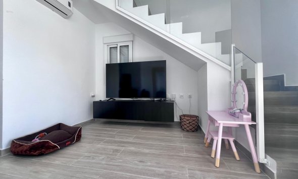 Resale - Villa - San Miguel de Salinas - Las filipinas