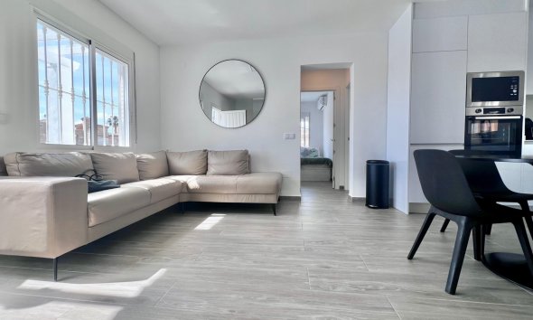 Resale - Villa - San Miguel de Salinas - Las filipinas