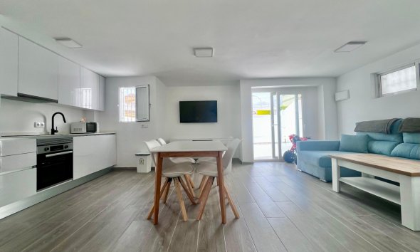 Resale - Villa - San Miguel de Salinas - Las filipinas