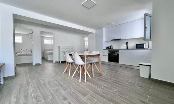 Resale - Villa - San Miguel de Salinas - Las filipinas