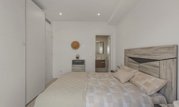 Resale - Apartment - Pilar de la Horadada - Zona Pueblo