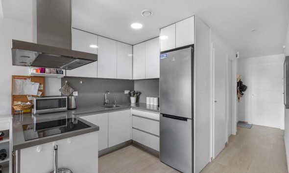 Resale - Apartment - Torrevieja - Los Frutales