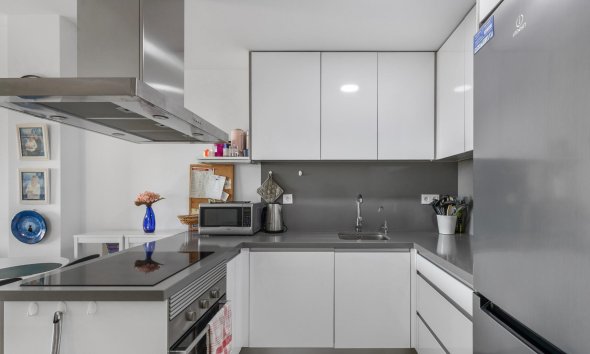 Resale - Apartment - Torrevieja - Los Frutales