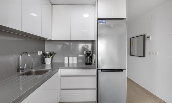 Resale - Apartment - Torrevieja - Los Frutales