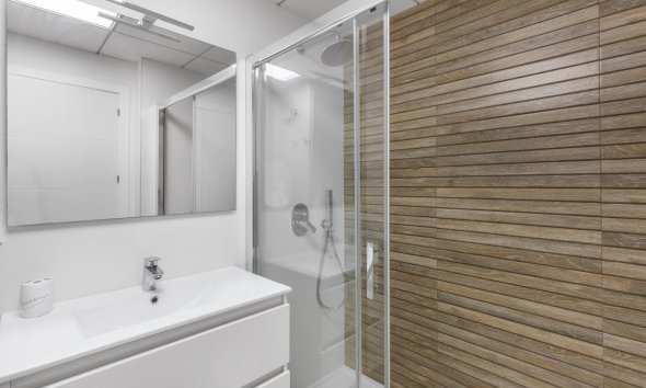 Resale - Apartment - Torrevieja - Los Frutales