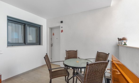 Resale - Apartment - Torrevieja - Los Frutales
