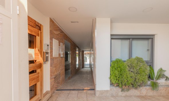 Resale - Apartment - Torrevieja - Los Frutales
