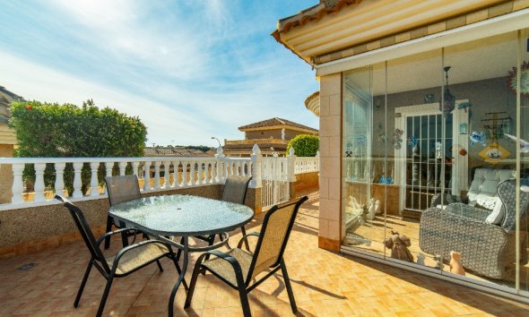Resale - Villa - Torrevieja - Los Altos