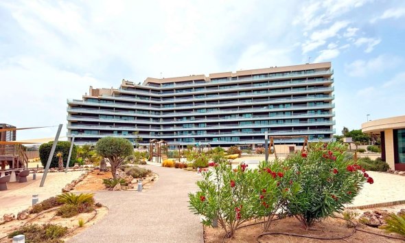Resale - Apartment - Cartagena - Playa Honda-Playa Paraíso