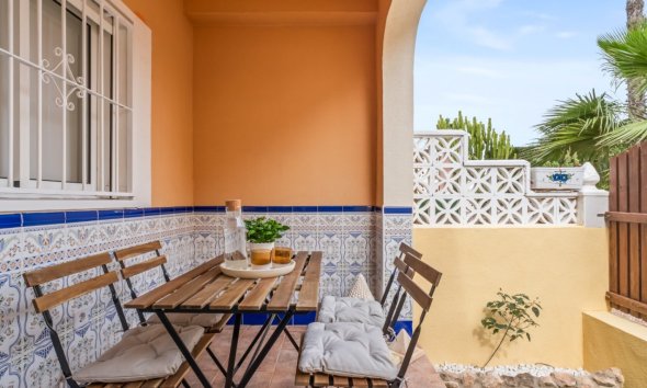 Resale - Terraced house / Townhouse - Orihuela Costa - La Florida