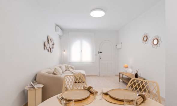 Resale - Terraced house / Townhouse - Orihuela Costa - La Florida