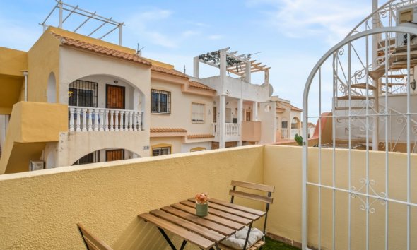 Resale - Terraced house / Townhouse - Orihuela Costa - La Florida