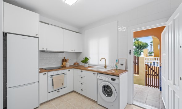 Resale - Terraced house / Townhouse - Orihuela Costa - Playa Flamenca