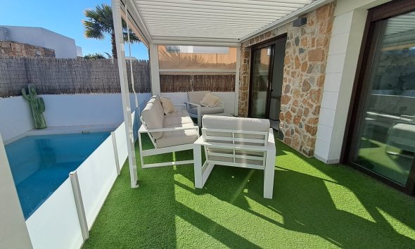 Resale - Villa - Orihuela Costa - Cabo Roig