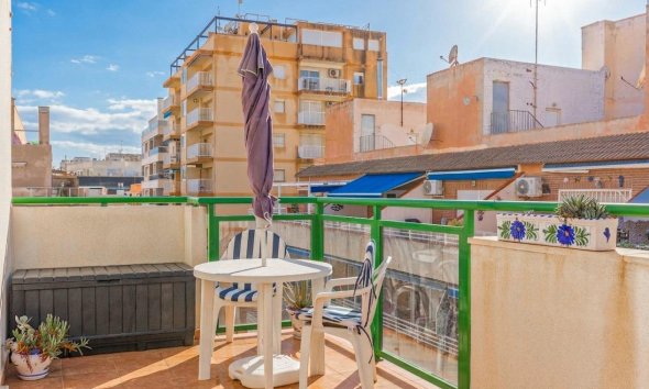 Resale - Apartment - Torrevieja - Playa de los locos