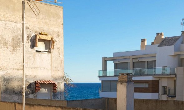 Resale - Apartment - Torrevieja - Playa de los locos