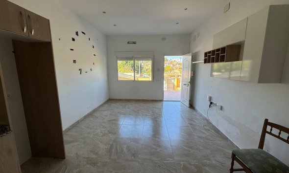 Resale - Villa - Torrevieja - Los balcones