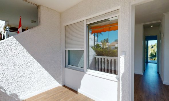 Resale - Apartment - Orihuela Costa - Villamartín