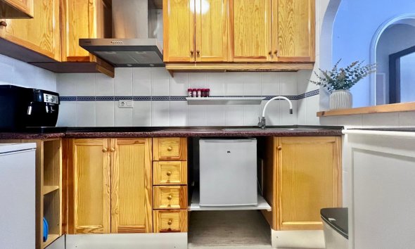 Resale - Apartment - Torrevieja - Acequion