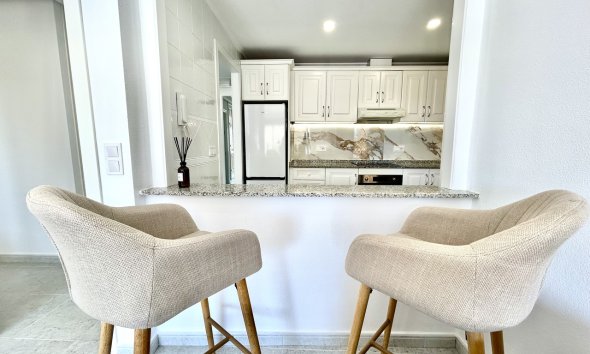 Resale - Apartment - Orihuela Costa - Campoamor R-5