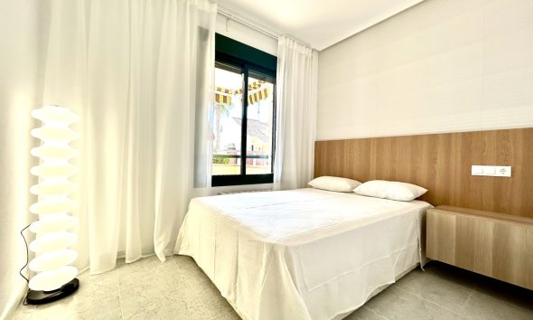 Resale - Apartment - Orihuela Costa - Campoamor R-5