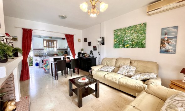 Resale - Apartment - Orihuela Costa - Playa Flamenca