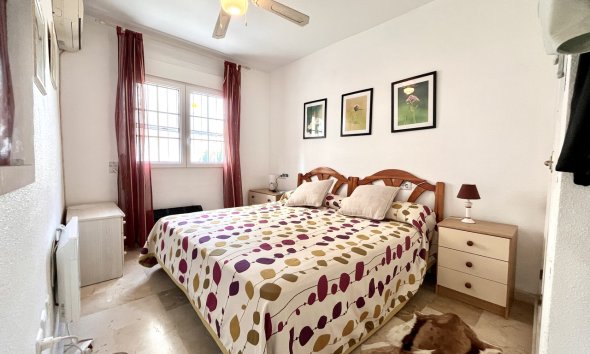 Resale - Apartment - Orihuela Costa - Playa Flamenca