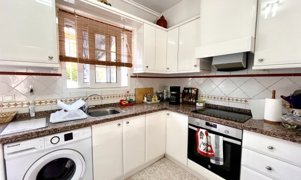 Resale - Apartment - Orihuela Costa - Playa Flamenca