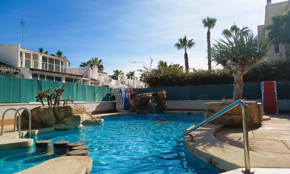 Resale - Apartment - Orihuela Costa - Cabo Roig