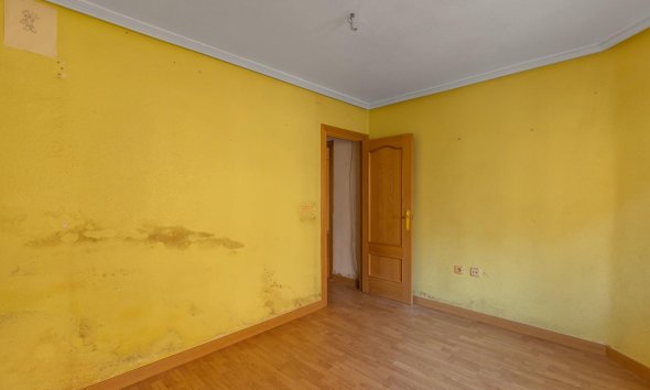 Resale - Apartment - Torrevieja - Habaneras