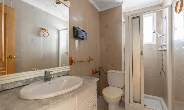 Resale - Apartment - Torrevieja - Habaneras
