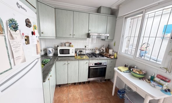 Resale - Bungalow - Orihuela Costa - La Zenia